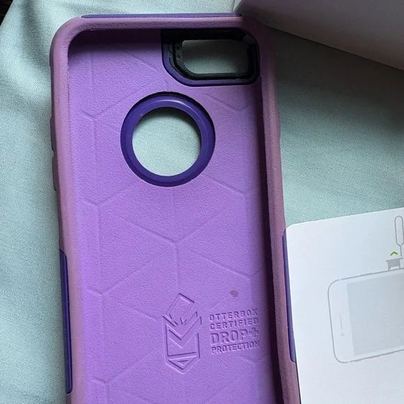 Apple iPhone SE, 64 GB RED, cell phone - Picture 12 of 12